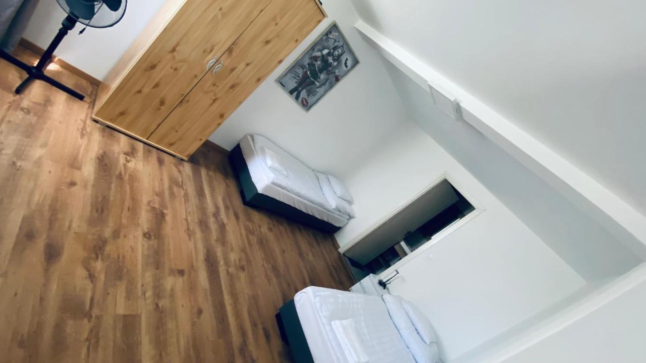 Garden Panzio Bed & Breakfast Balatonkeresztur Luaran gambar